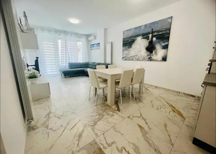 Elegante Trilocale Casino Di Sanremo